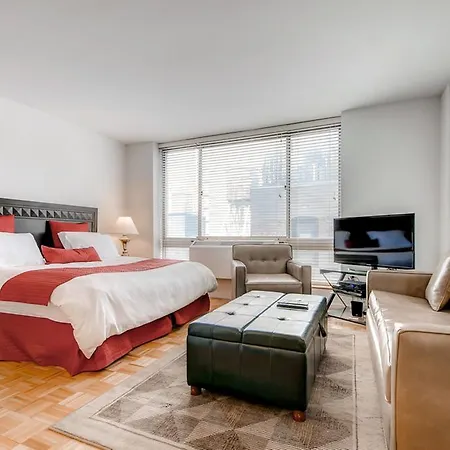 Apartment Global Luxury At 777 6th Avenue