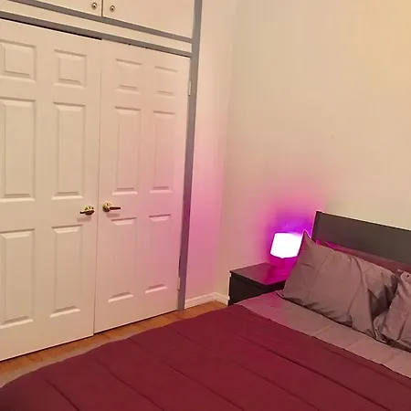 941 Manhattan Llc Apartment