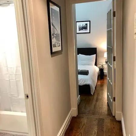 Luxury Triplex 3 Bedroom Soho W/ Private Patio!!! Apartment *