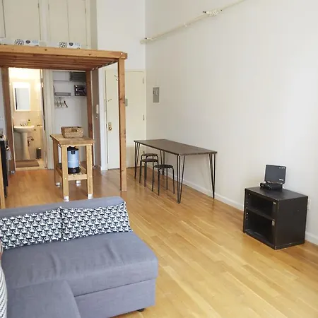 Sunny Studio In The Heart Of Bklyn Apartment *