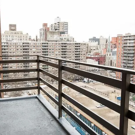 Two Bedroom Apartment - Upper West Side Apartment