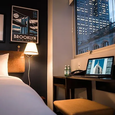 U Fifth Avenue, Empire State Building Hotel 3*