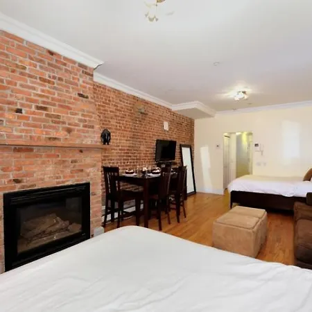 Places4stay Times Square Studio Apartment New York