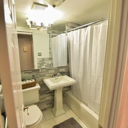 Apartment Luxury Triplex 3 Bedroom Soho W/ Private Patio!!!