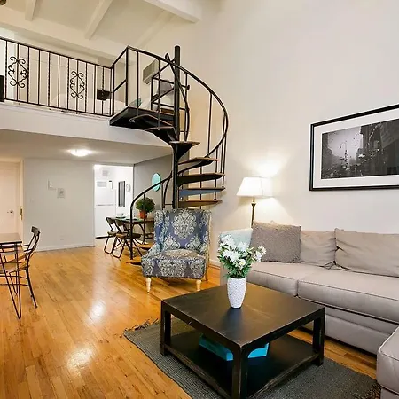 1 Bedroom Duplex In Nyc W/outdoor Space New York