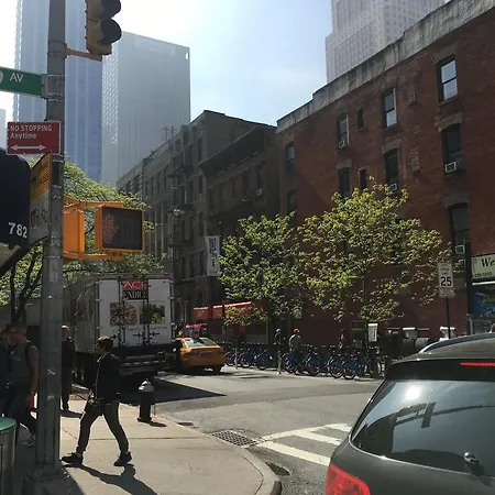 Apartment 2 Bedroom Hell's Kitchen New York