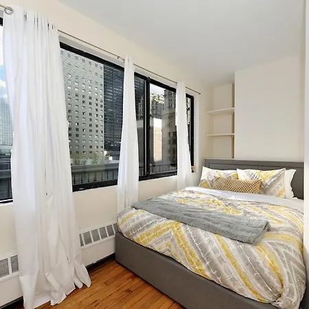 Places4stay Greenwich Comfort Rooftop Apartment New York
