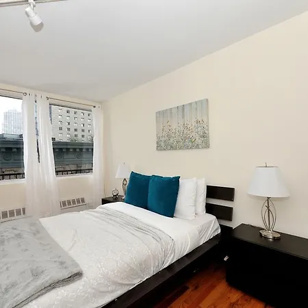 Places4stay Greenwich Comfort Rooftop New York