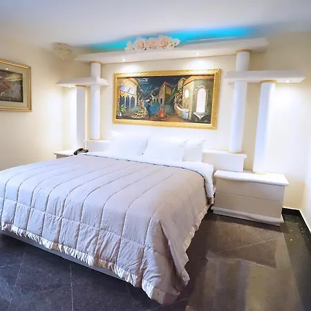 Hotel Paris New York
