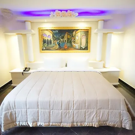 Paris 3*