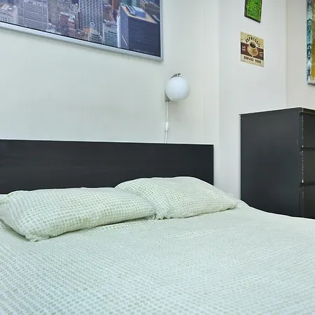 Superior Harlem Apartment *