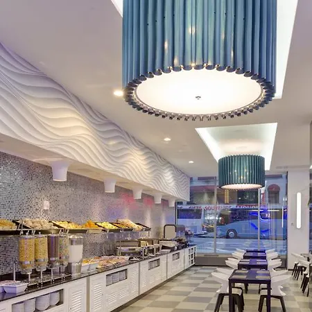 Riu Plaza Times Square Hotel 4*