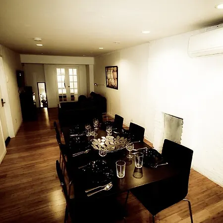 6th Ave Apartment