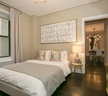 Apartment Luxury Three Bedroom - Midtown 8 *
