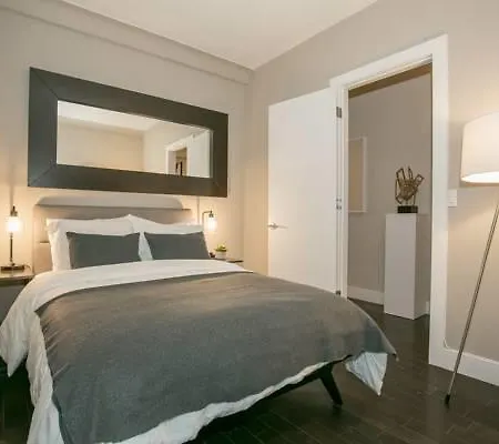 Luxury Three Bedroom - Midtown 8 Apartment *