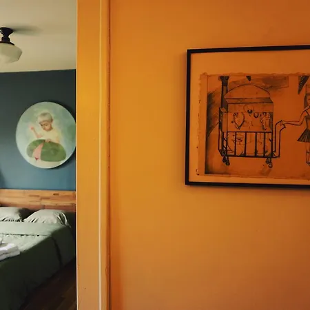 Jackson Heights House Townhouse Holiday home New York