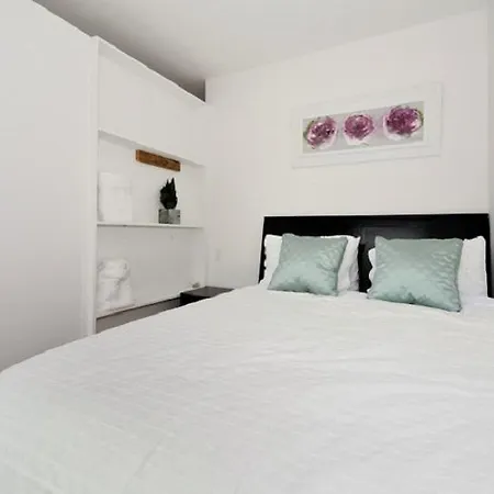 Places4stay Upper West Side Luxury *