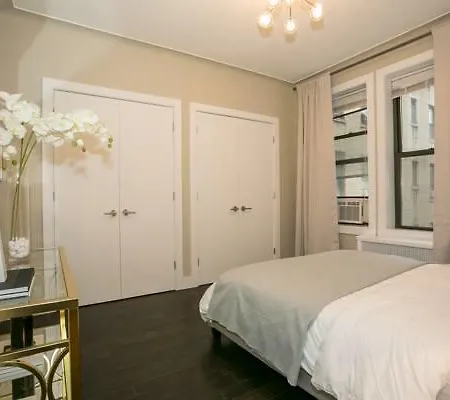 Luxury Three Bedroom - Midtown 8 * New York