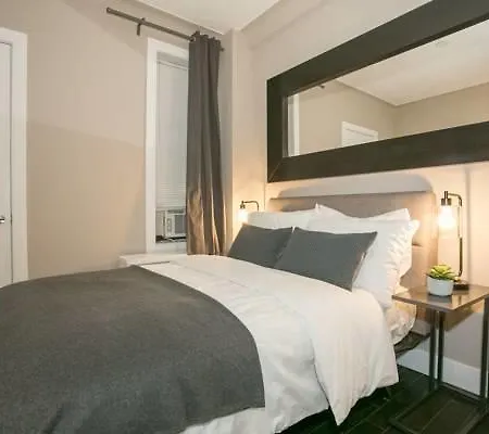 Luxury Three Bedroom - Midtown 8