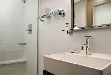 Four Points By Sheraton Downtown Hotel 3*