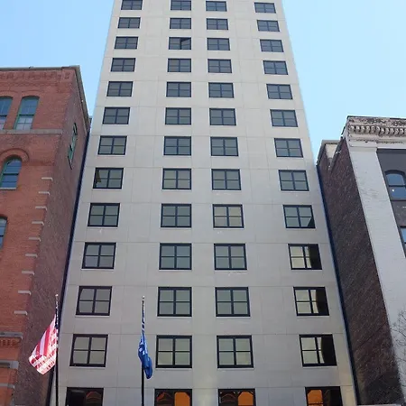 Hugo Hotel
