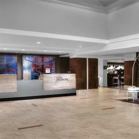 Doubletree By Hilton Metropolitan 4*