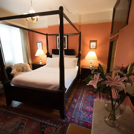 Candy Hill Harlem Bed & Breakfast New York