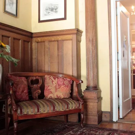 Candy Hill Harlem Bed & Breakfast 3*