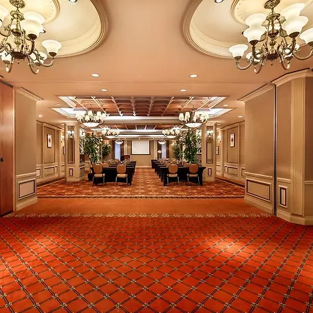 Avalon 4*