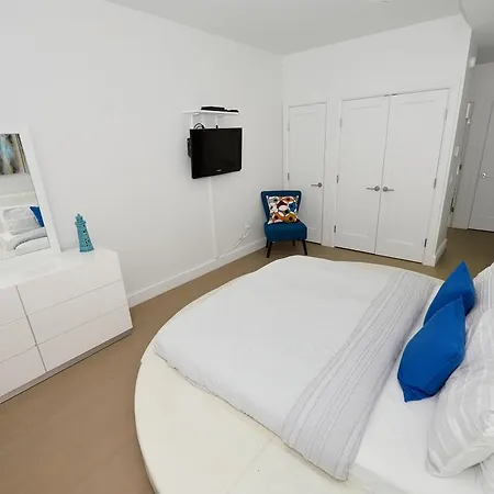 Luxury Time Square Apartment *