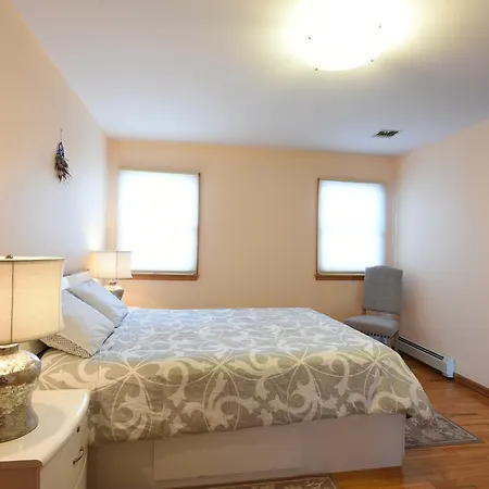 Holiday home Private Vacation Staten Island *