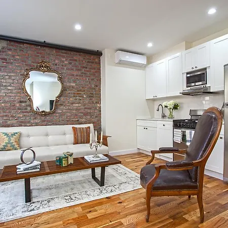 Apartment Modern 2b/1.5 With Outdoor Space New York