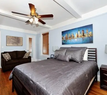 Perfect 3 Bedroom Midtown East Doorman Apt Apartment *