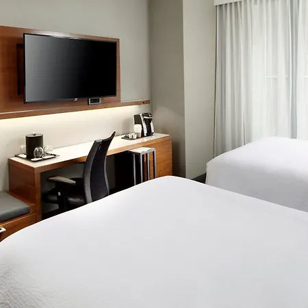 Courtyard By Marriott Downtown Manhattan/world Trade Center Area New York