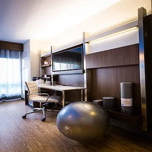 Even - Midtown East By Ihg Hotel 4*
