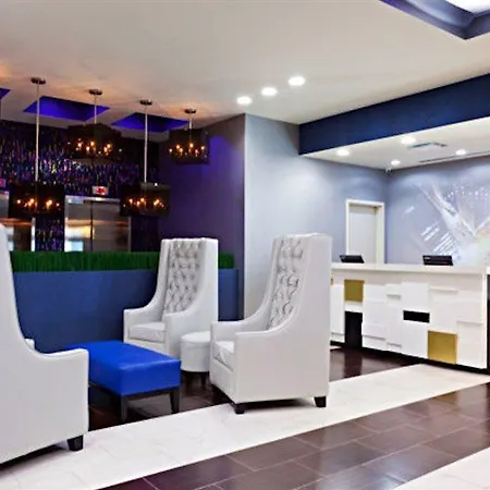 Hotel Fairfield & By Marriott Queens/queensboro Bridge New York
