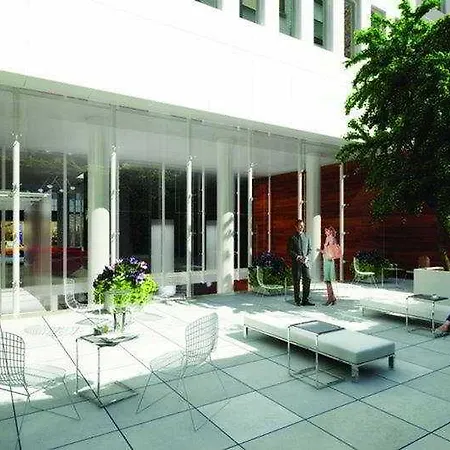 Cassa Ny 45th Street Hotel 4*