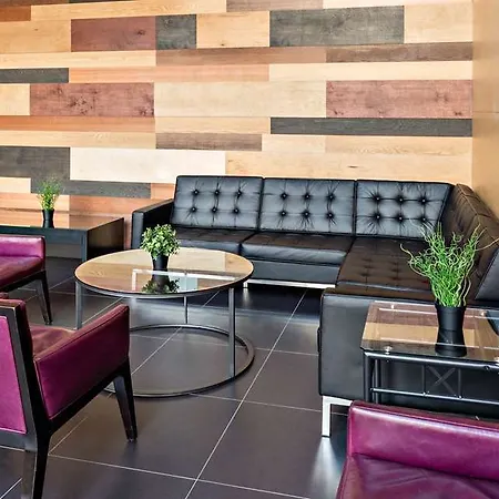 Orchard Street Hotel 3*