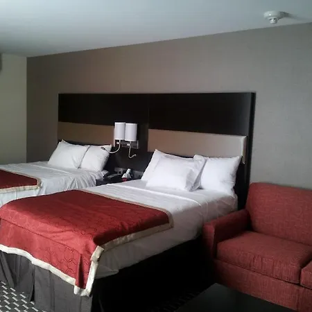 Hotel Howard Johnson By Wyndham Jamaica Ny Near Airtrain Jfk