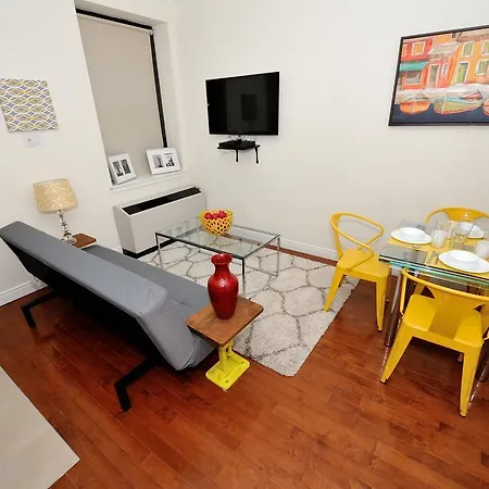 Places4stay Midtown South Comfort Apartment *
