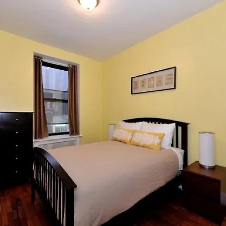 Apartment Two Bedroom In Midtown *