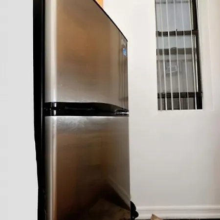 One Bedroom Apartment In Upper West Side Apartment *