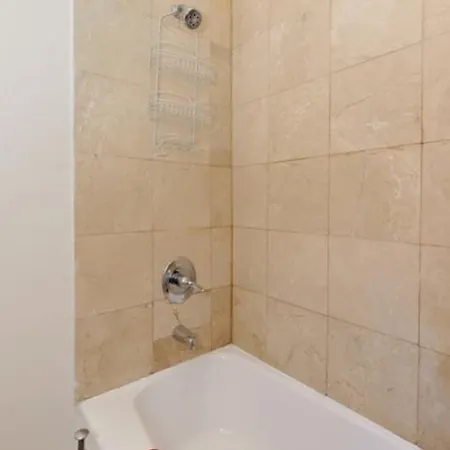 Apartment One Bedroom Apartment In Upper West Side New York