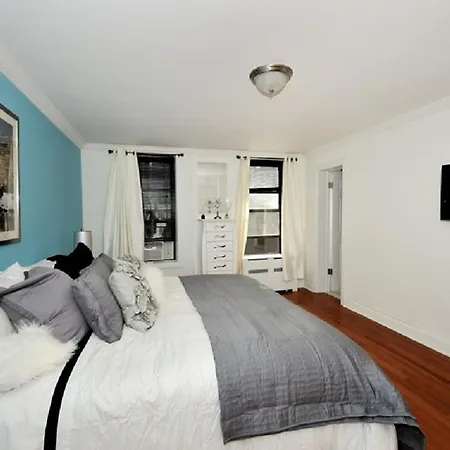 Apartment Five-bedroom In Nyc New York