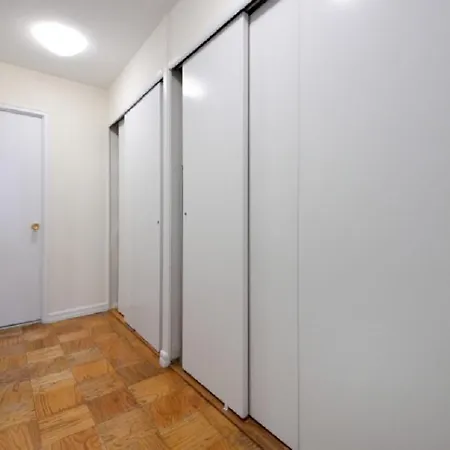 Family Two-bedroom Apartment New York