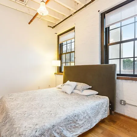 Williamsburg Loft/ Rooftop And Gym *