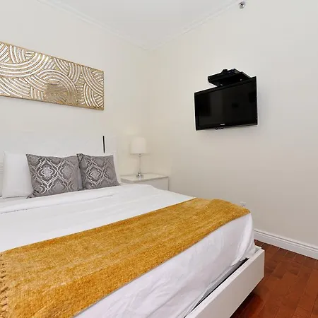 Places4stay Midtown South Comfort * New York