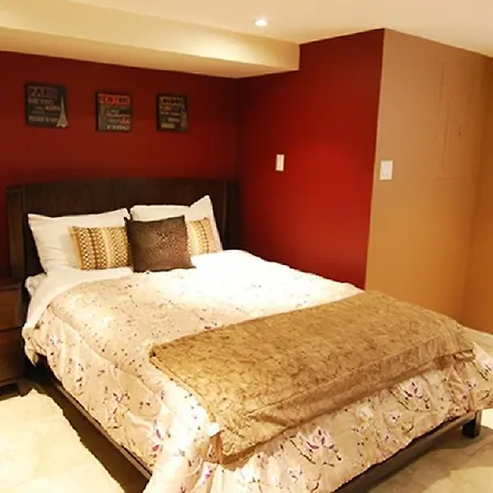 Apartment One-bedroom In Ues *