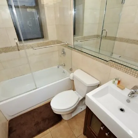 One Bedroom Midtown South New York