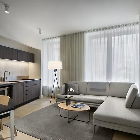 Aparthotel Aka Street 4*